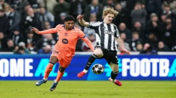 أسطورة نيوكاسل يوجه انتقادات حادة لمستوى نجم الفريق أنتوني غوردون